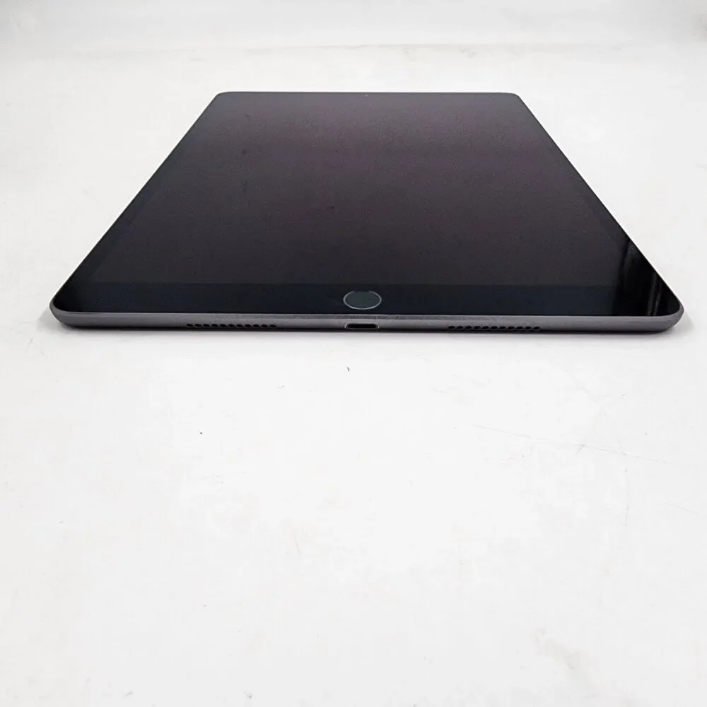 Apple - iPad Air 10.5 Inch (3rd Generation) with Wi-Fi - 64GB Space Gray